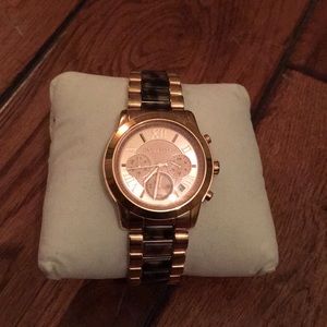 Michael Kors rose gold watch